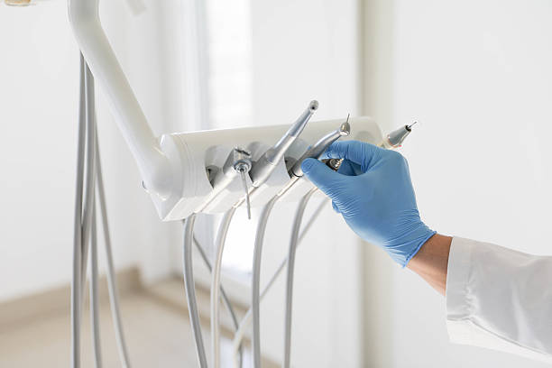 24/7 Emergency Dental Implants experts in Lorain, OH